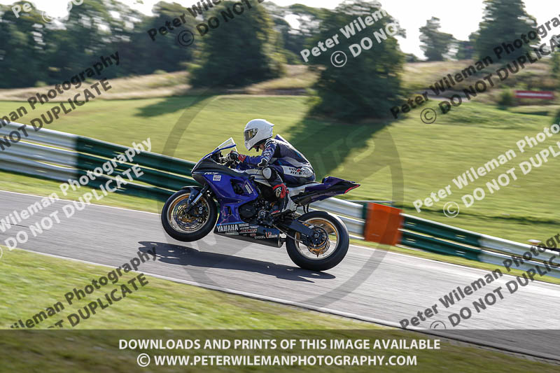 cadwell no limits trackday;cadwell park;cadwell park photographs;cadwell trackday photographs;enduro digital images;event digital images;eventdigitalimages;no limits trackdays;peter wileman photography;racing digital images;trackday digital images;trackday photos